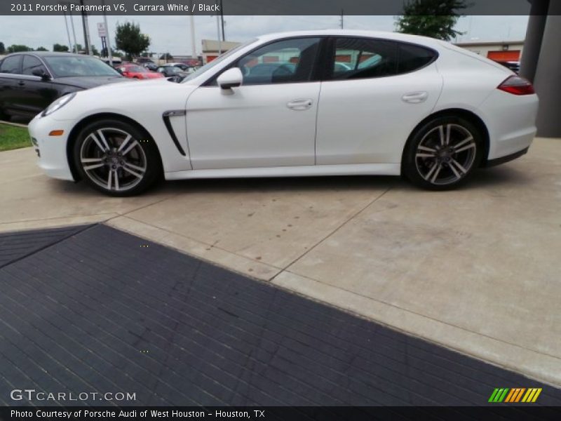 Carrara White / Black 2011 Porsche Panamera V6