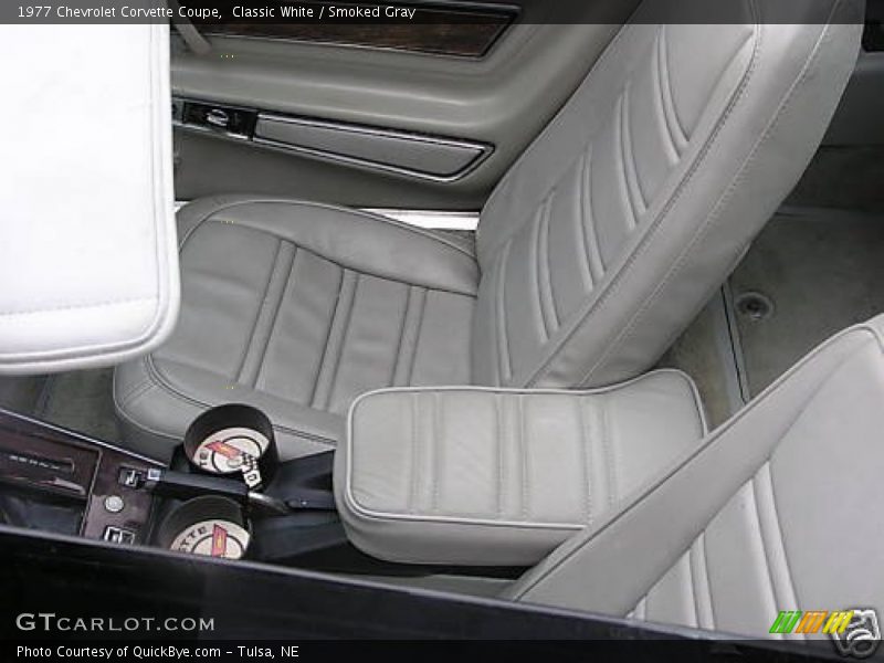 Classic White / Smoked Gray 1977 Chevrolet Corvette Coupe
