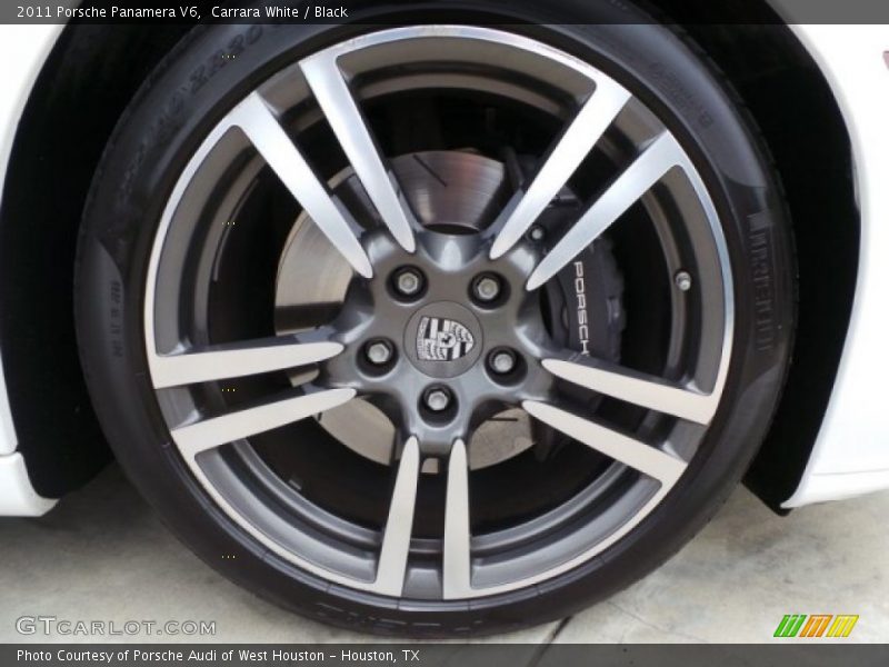 Carrara White / Black 2011 Porsche Panamera V6
