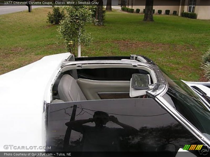 Classic White / Smoked Gray 1977 Chevrolet Corvette Coupe