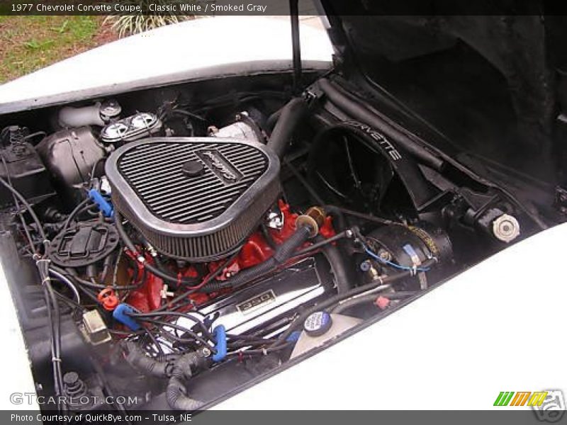 Classic White / Smoked Gray 1977 Chevrolet Corvette Coupe