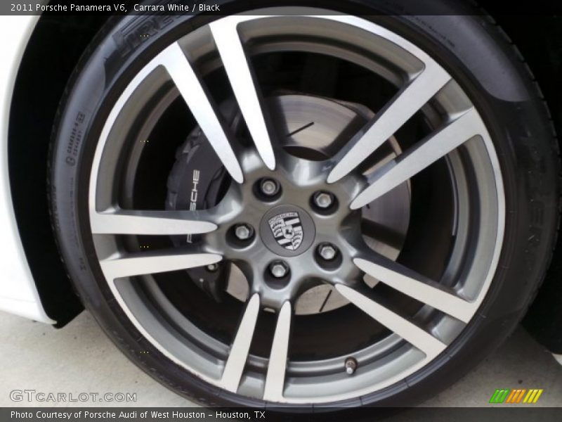 Carrara White / Black 2011 Porsche Panamera V6
