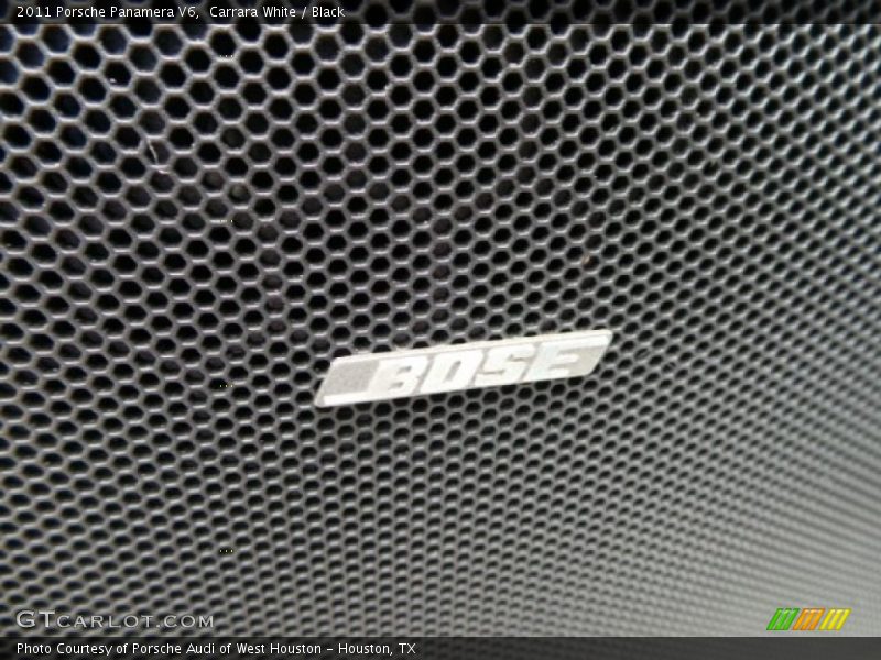 Carrara White / Black 2011 Porsche Panamera V6