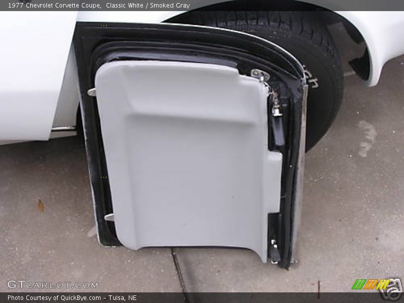 Classic White / Smoked Gray 1977 Chevrolet Corvette Coupe