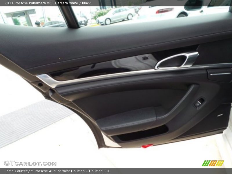 Carrara White / Black 2011 Porsche Panamera V6