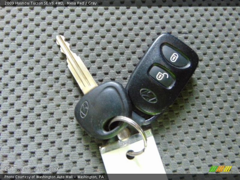 Mesa Red / Gray 2009 Hyundai Tucson SE V6 4WD