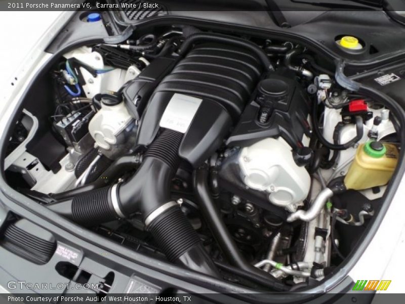 Carrara White / Black 2011 Porsche Panamera V6