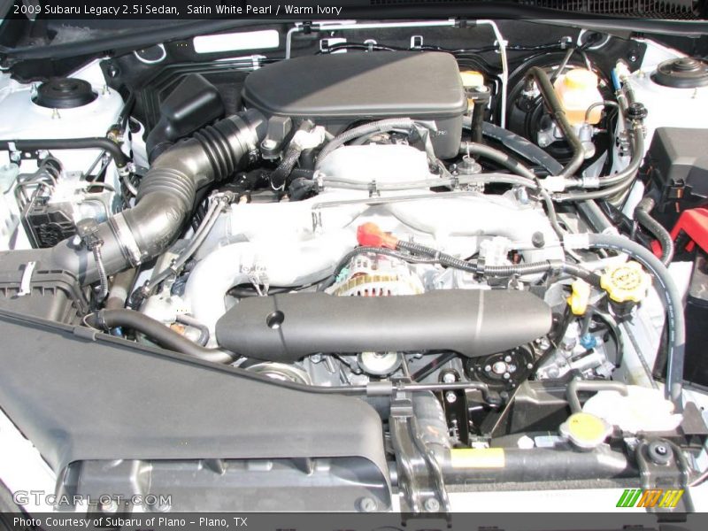 Satin White Pearl / Warm Ivory 2009 Subaru Legacy 2.5i Sedan