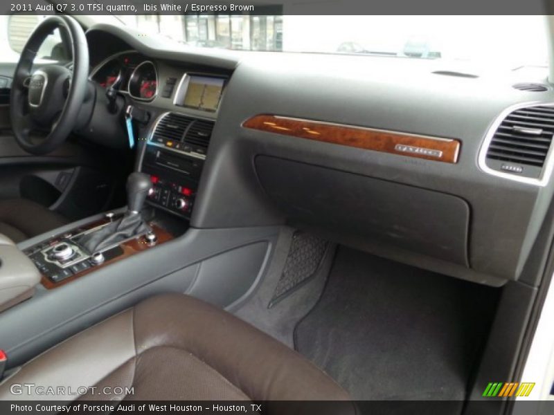 Ibis White / Espresso Brown 2011 Audi Q7 3.0 TFSI quattro
