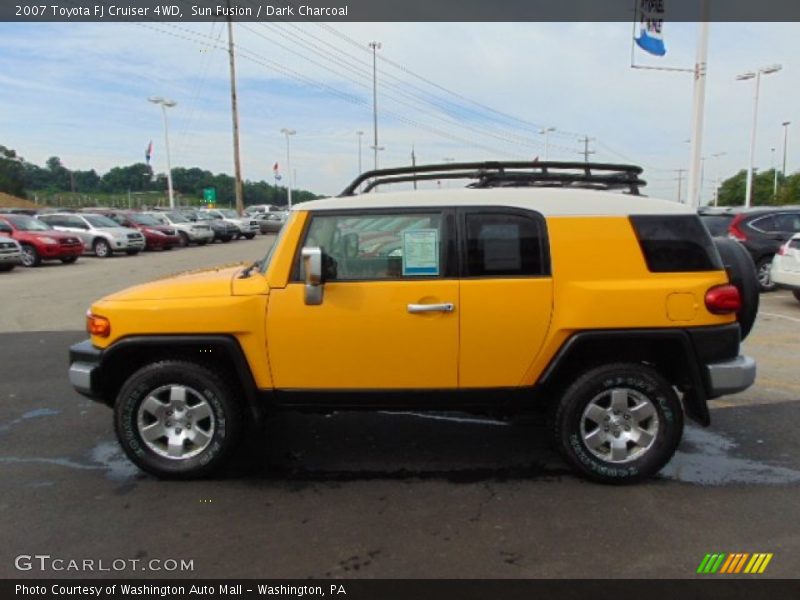 Sun Fusion / Dark Charcoal 2007 Toyota FJ Cruiser 4WD
