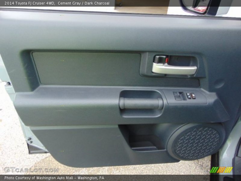Cement Gray / Dark Charcoal 2014 Toyota FJ Cruiser 4WD