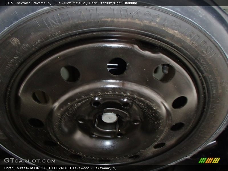 Blue Velvet Metallic / Dark Titanium/Light Titanium 2015 Chevrolet Traverse LS