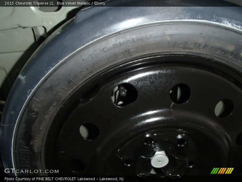 Blue Velvet Metallic / Ebony 2015 Chevrolet Traverse LS