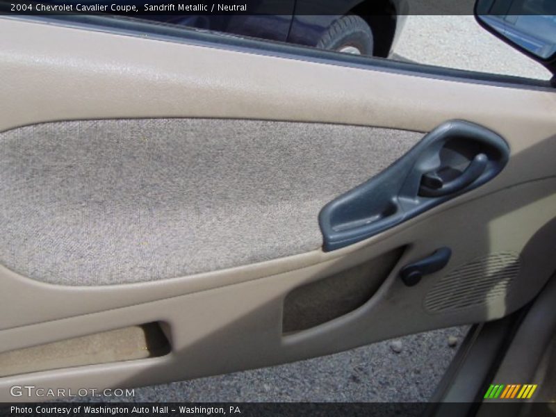 Sandrift Metallic / Neutral 2004 Chevrolet Cavalier Coupe