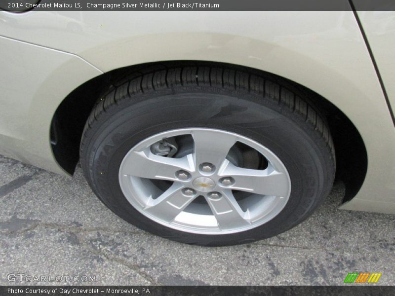 Champagne Silver Metallic / Jet Black/Titanium 2014 Chevrolet Malibu LS