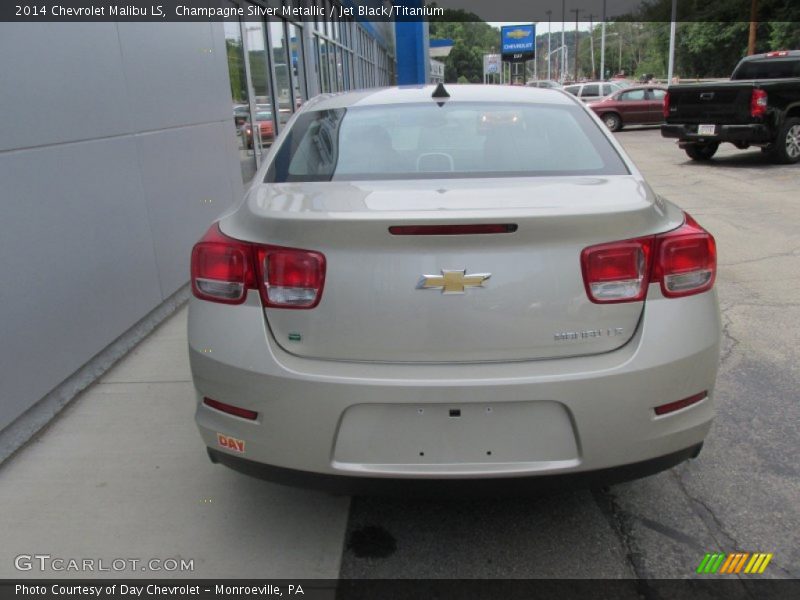 Champagne Silver Metallic / Jet Black/Titanium 2014 Chevrolet Malibu LS