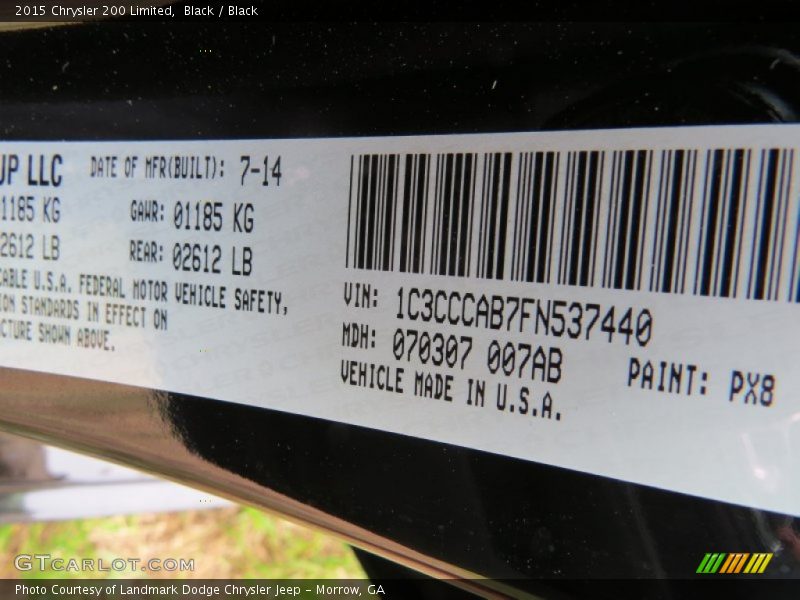 Black / Black 2015 Chrysler 200 Limited