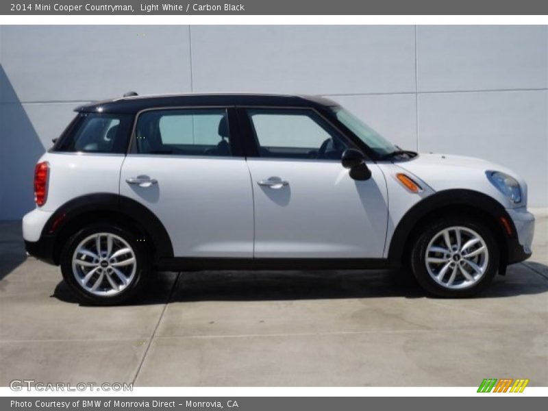 Light White / Carbon Black 2014 Mini Cooper Countryman