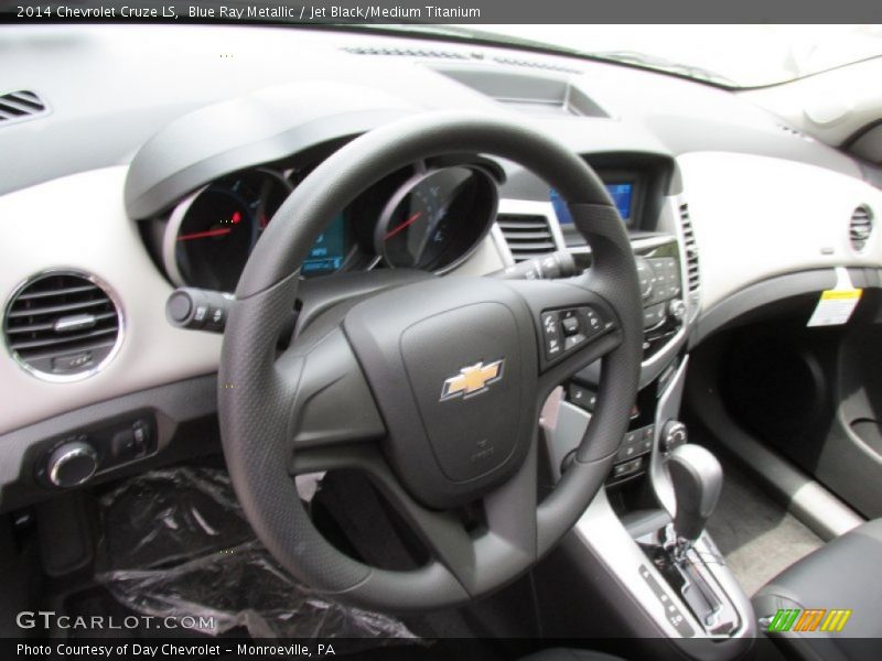 Blue Ray Metallic / Jet Black/Medium Titanium 2014 Chevrolet Cruze LS
