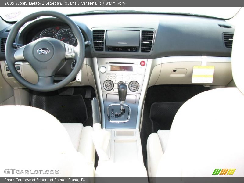 Quartz Silver Metallic / Warm Ivory 2009 Subaru Legacy 2.5i Sedan