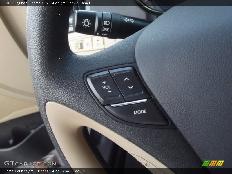 Midnight Black / Camel 2013 Hyundai Sonata GLS