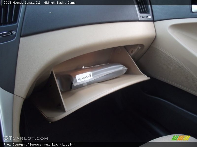 Midnight Black / Camel 2013 Hyundai Sonata GLS