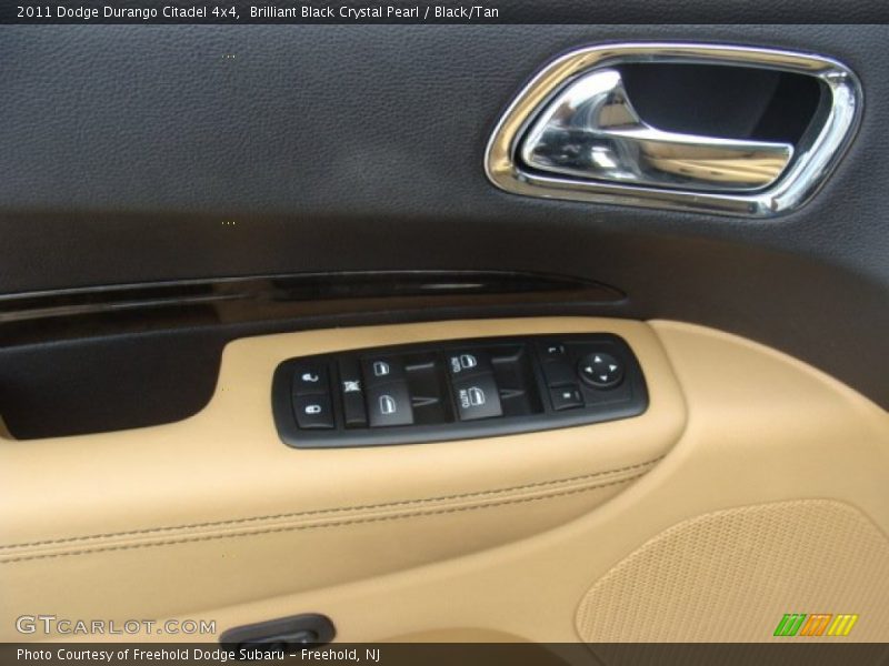 Brilliant Black Crystal Pearl / Black/Tan 2011 Dodge Durango Citadel 4x4
