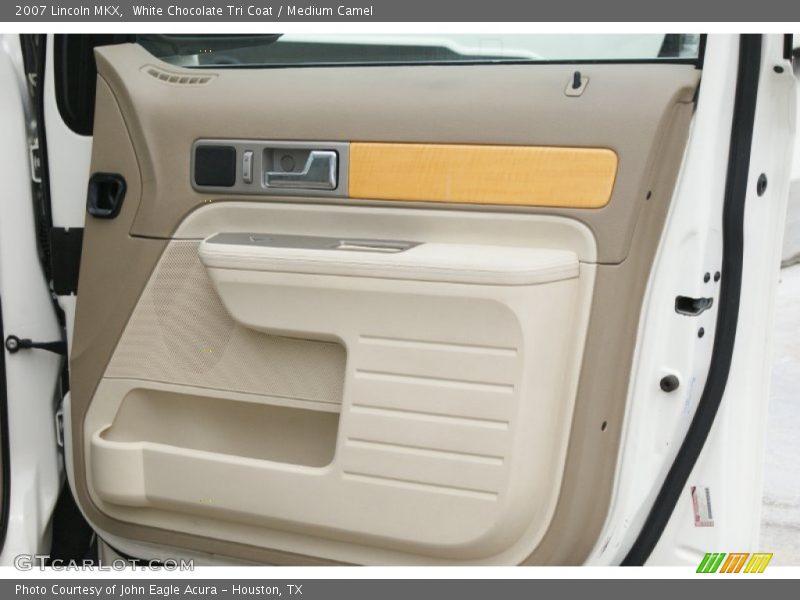 White Chocolate Tri Coat / Medium Camel 2007 Lincoln MKX