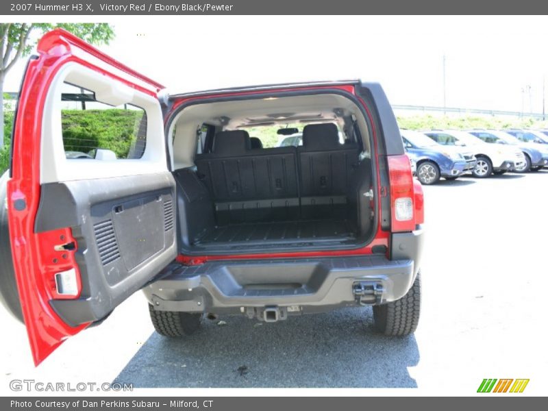 Victory Red / Ebony Black/Pewter 2007 Hummer H3 X