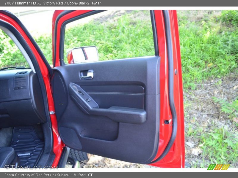 Victory Red / Ebony Black/Pewter 2007 Hummer H3 X