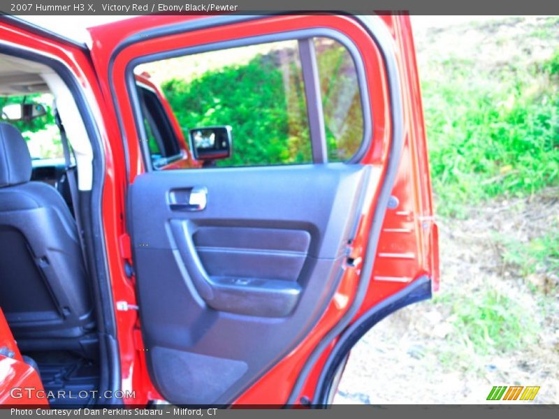 Victory Red / Ebony Black/Pewter 2007 Hummer H3 X