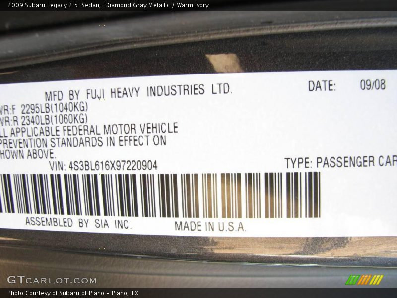 Diamond Gray Metallic / Warm Ivory 2009 Subaru Legacy 2.5i Sedan