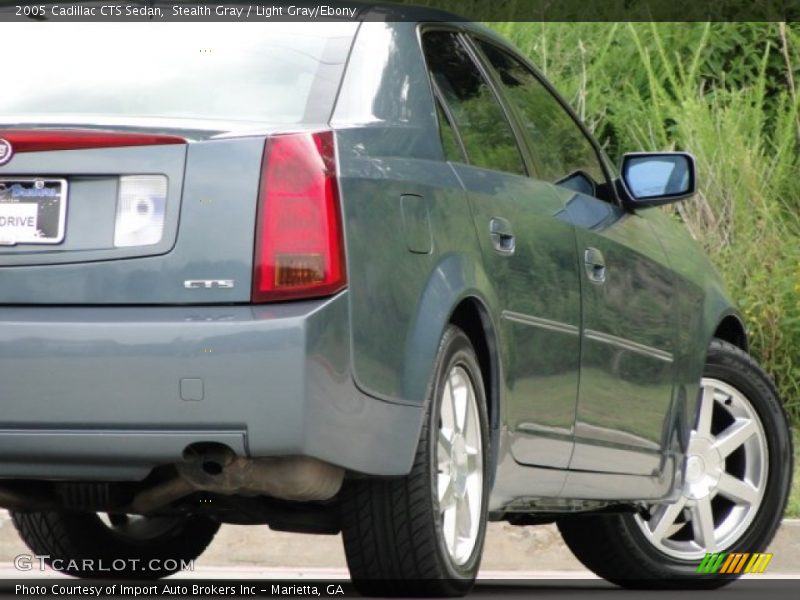 Stealth Gray / Light Gray/Ebony 2005 Cadillac CTS Sedan