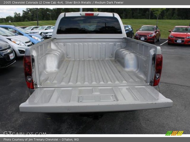 Silver Birch Metallic / Medium Dark Pewter 2005 Chevrolet Colorado LS Crew Cab 4x4
