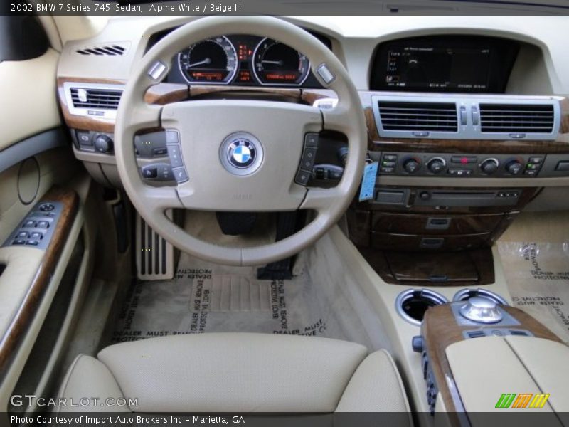 Alpine White / Beige III 2002 BMW 7 Series 745i Sedan