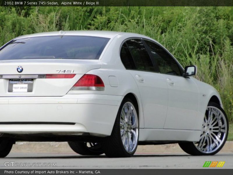 Alpine White / Beige III 2002 BMW 7 Series 745i Sedan