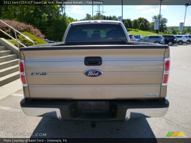 Pale Adobe Metallic / Pale Adobe 2011 Ford F150 XLT SuperCab 4x4
