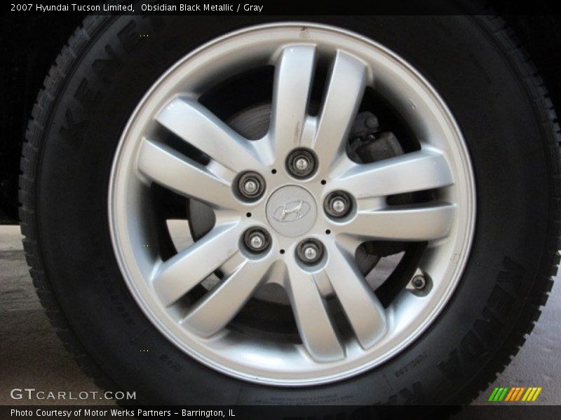  2007 Tucson Limited Wheel