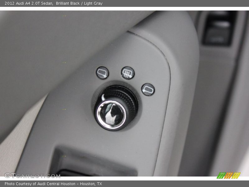 Brilliant Black / Light Gray 2012 Audi A4 2.0T Sedan