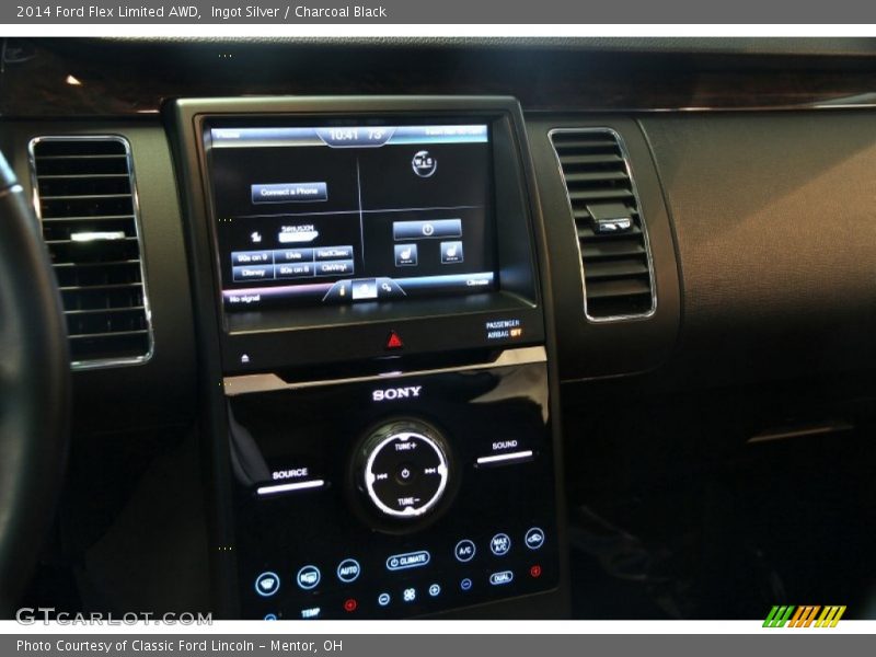 Ingot Silver / Charcoal Black 2014 Ford Flex Limited AWD