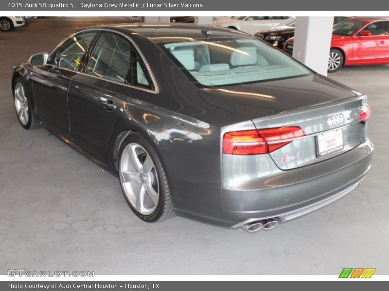 Daytona Grey Metallic / Lunar Silver Valcona 2015 Audi S8 quattro S
