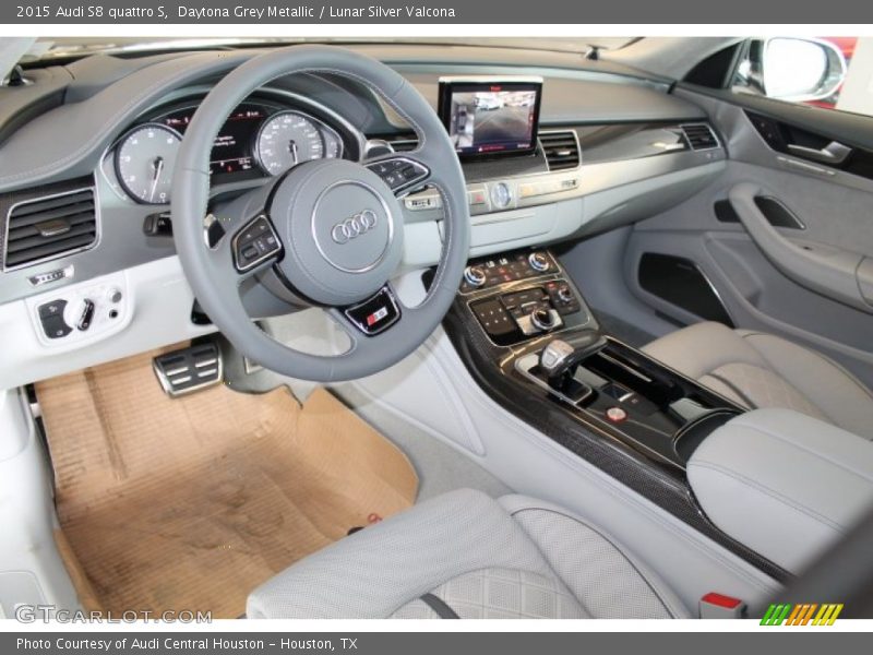 Daytona Grey Metallic / Lunar Silver Valcona 2015 Audi S8 quattro S