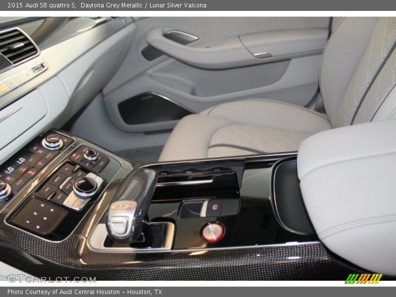 Daytona Grey Metallic / Lunar Silver Valcona 2015 Audi S8 quattro S