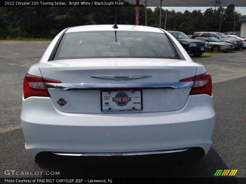 Bright White / Black/Light Frost 2012 Chrysler 200 Touring Sedan