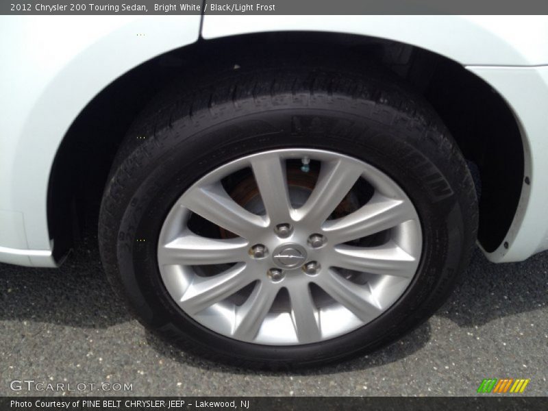Bright White / Black/Light Frost 2012 Chrysler 200 Touring Sedan