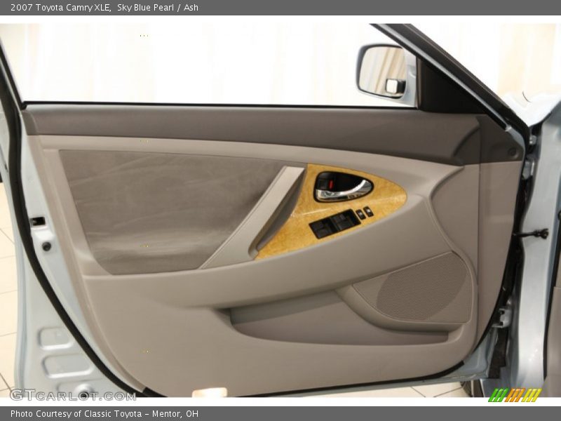 Door Panel of 2007 Camry XLE