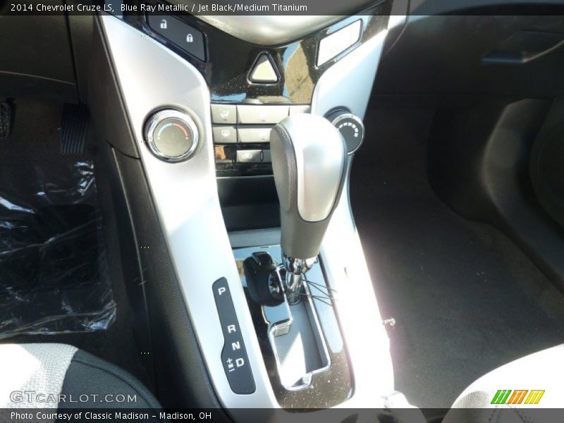 Blue Ray Metallic / Jet Black/Medium Titanium 2014 Chevrolet Cruze LS