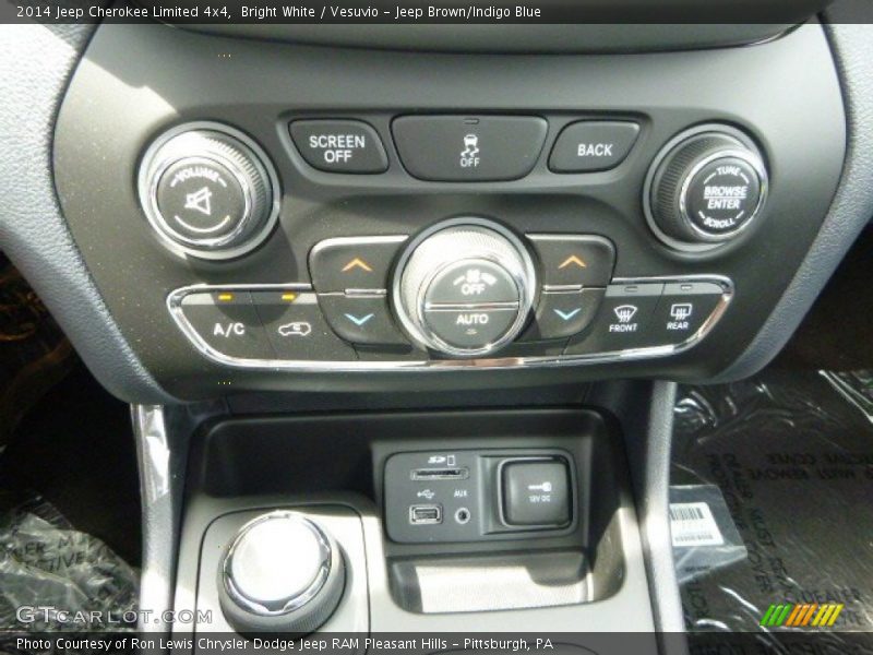 Bright White / Vesuvio - Jeep Brown/Indigo Blue 2014 Jeep Cherokee Limited 4x4