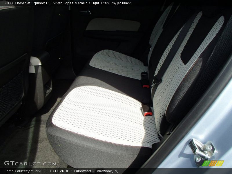 Silver Topaz Metallic / Light Titanium/Jet Black 2014 Chevrolet Equinox LS