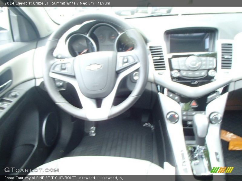 Summit White / Medium Titanium 2014 Chevrolet Cruze LT
